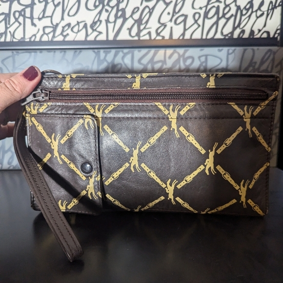 Longchamp wristlet - Picture 1 of 10